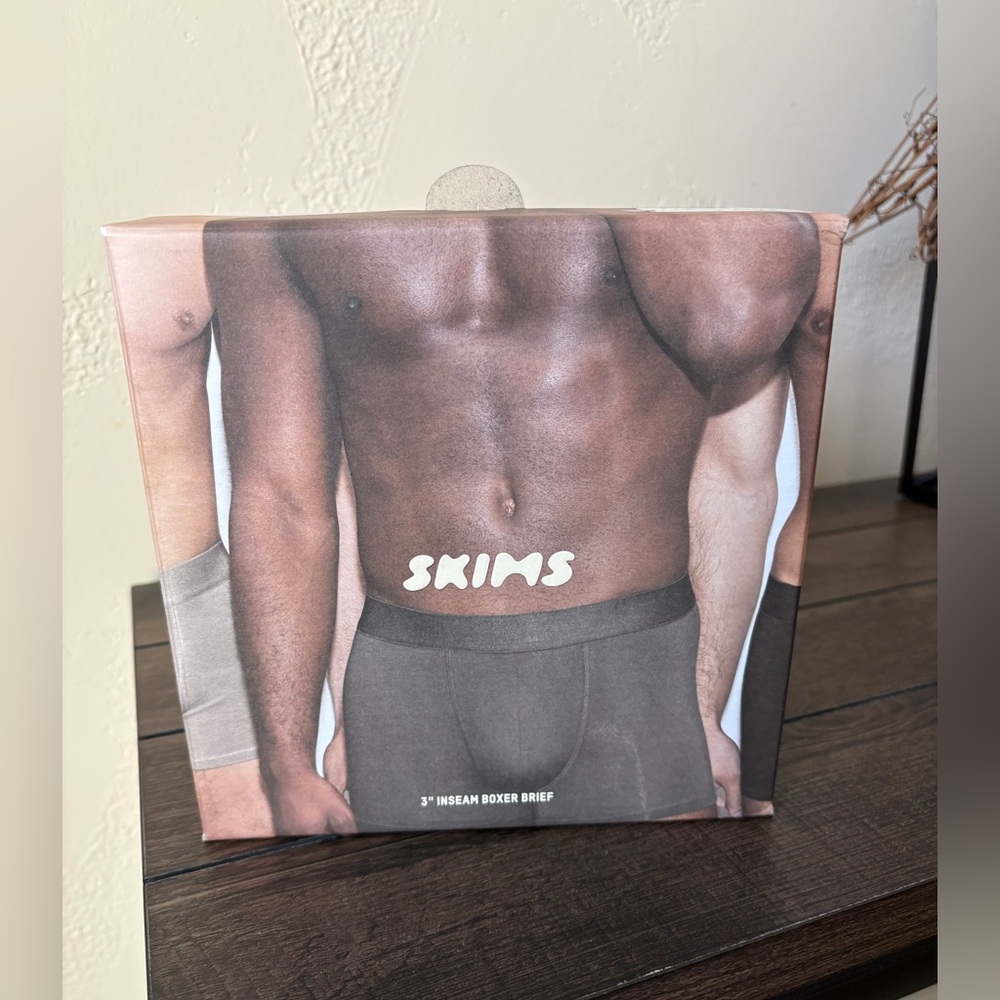SKIMS Men's Boxer Briefs - White